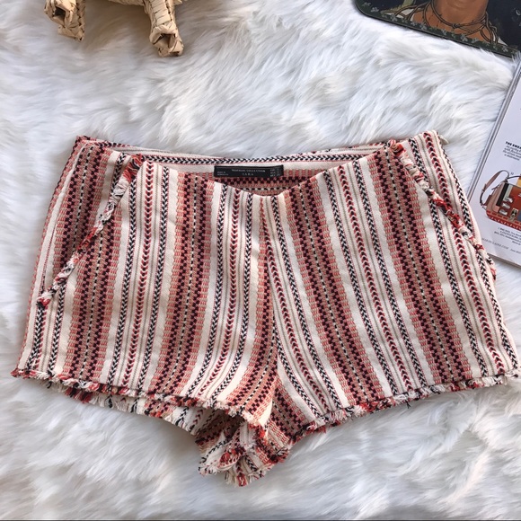 Zara}• chic boho shorts - Picture 2 of 8